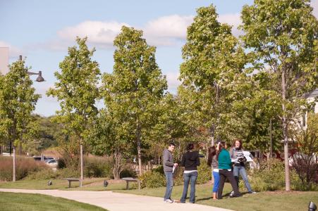 Moraine Valley Community College grounds